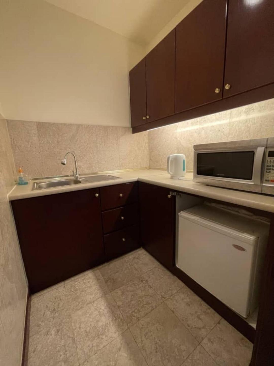 Kl Prime At Times Square Apartment *