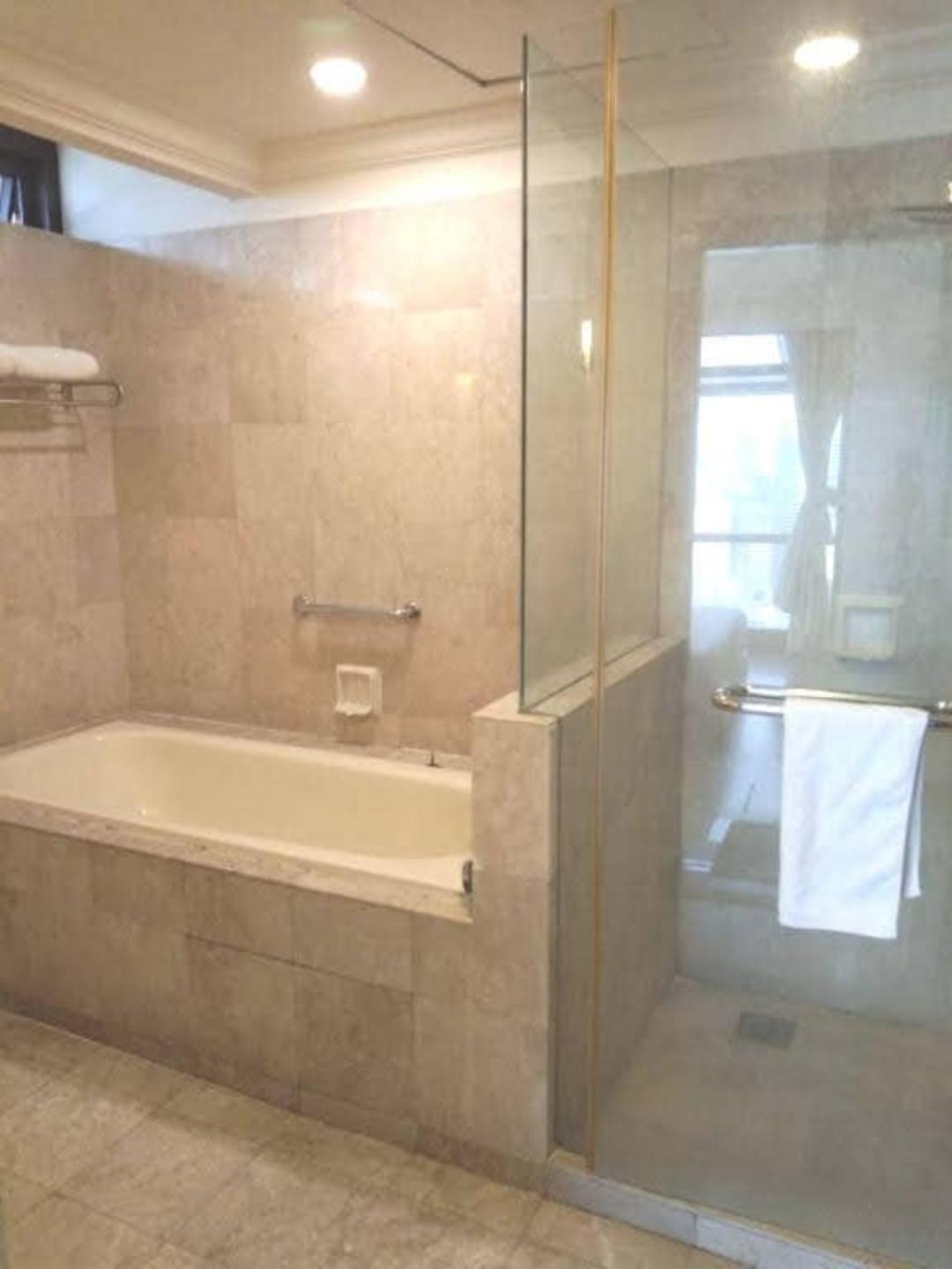 Kl Prime At Times Square Apartment *
